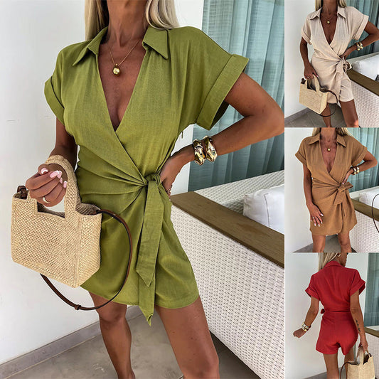 Romper Feminino de Gola V em Tecido Misto Algodão-Linho
