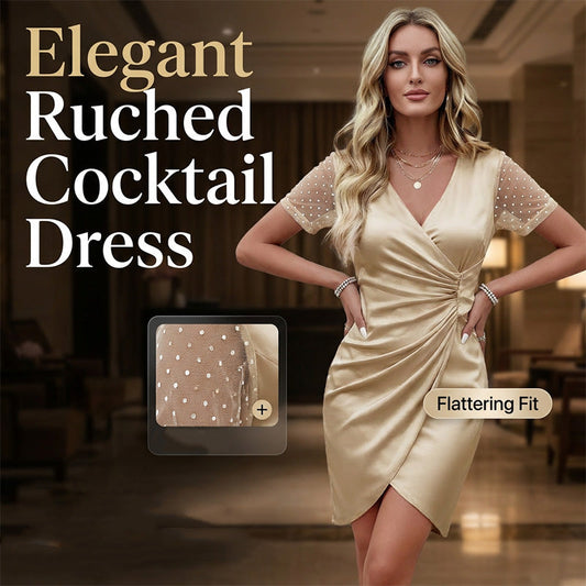 👗✨ Vestido drapeado com decote em V que valoriza a silhueta, perfeito para a noite e festas.